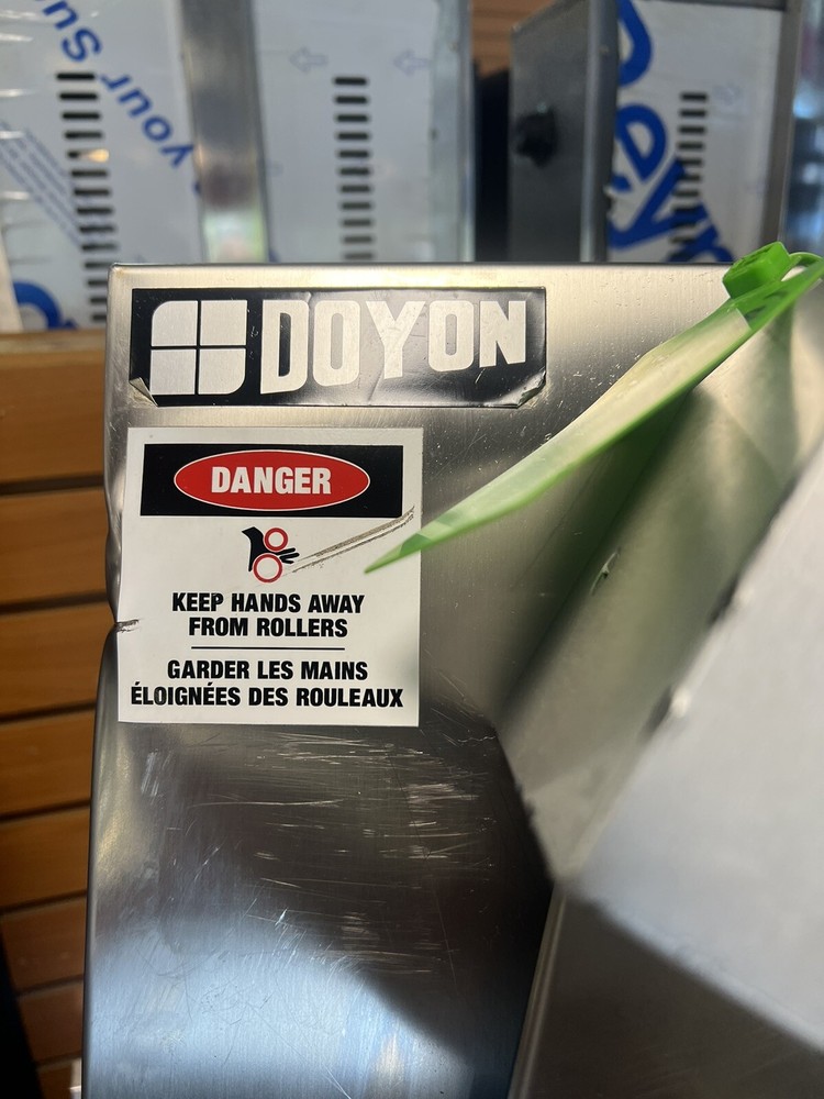 Doyon DL18DP Countertop Double Pass Dough Sheeter, 18" Diagonal Two Rollers 2017