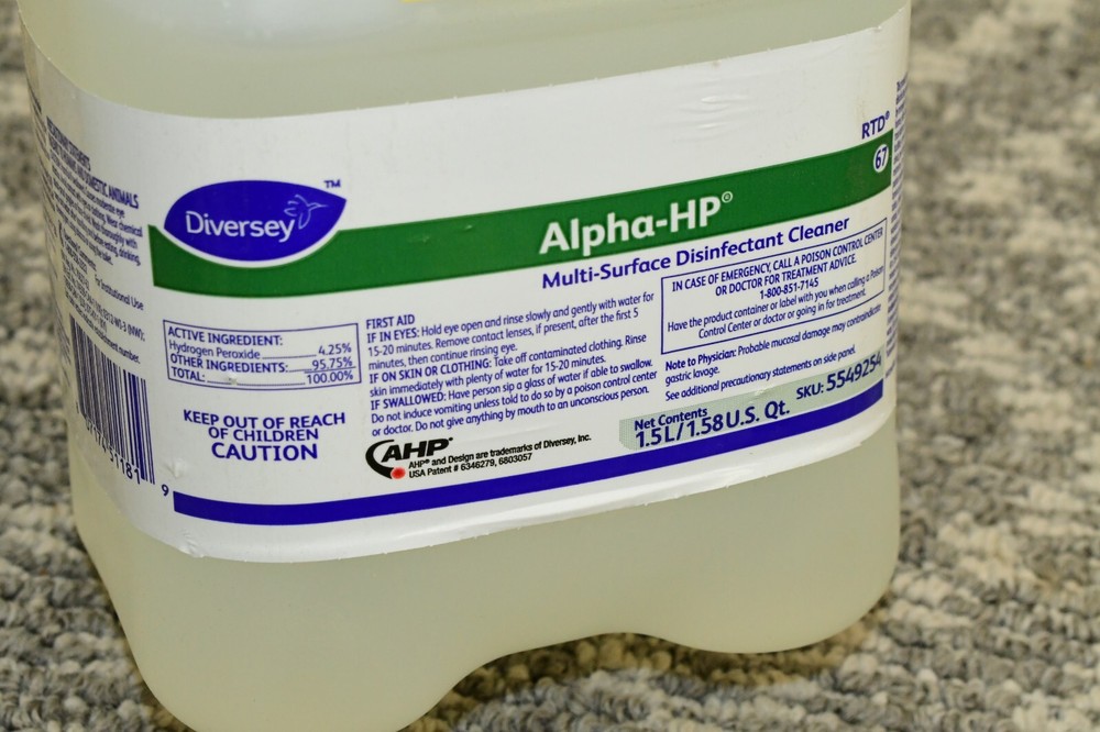 Diversey 5549254 Alpha-Hp Multi-Surface 1.5 L Cleaner