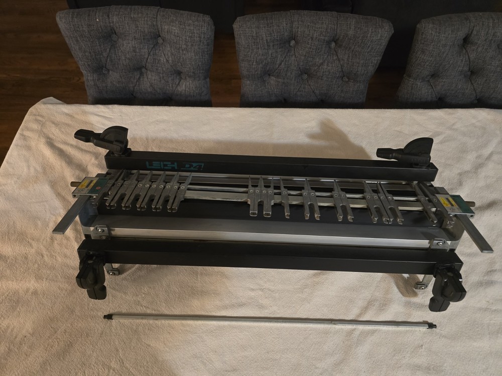 Leigh Dovetail Jig D-4