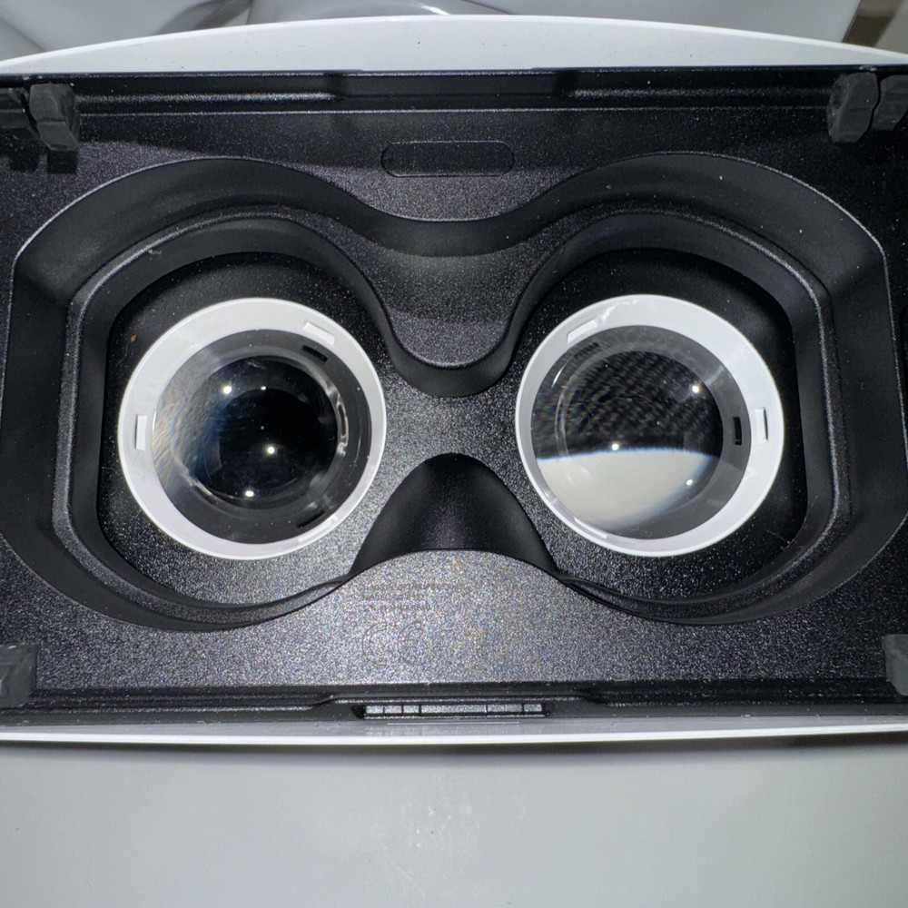 Samsung Gear VR Powered by Oculus Untested As-is