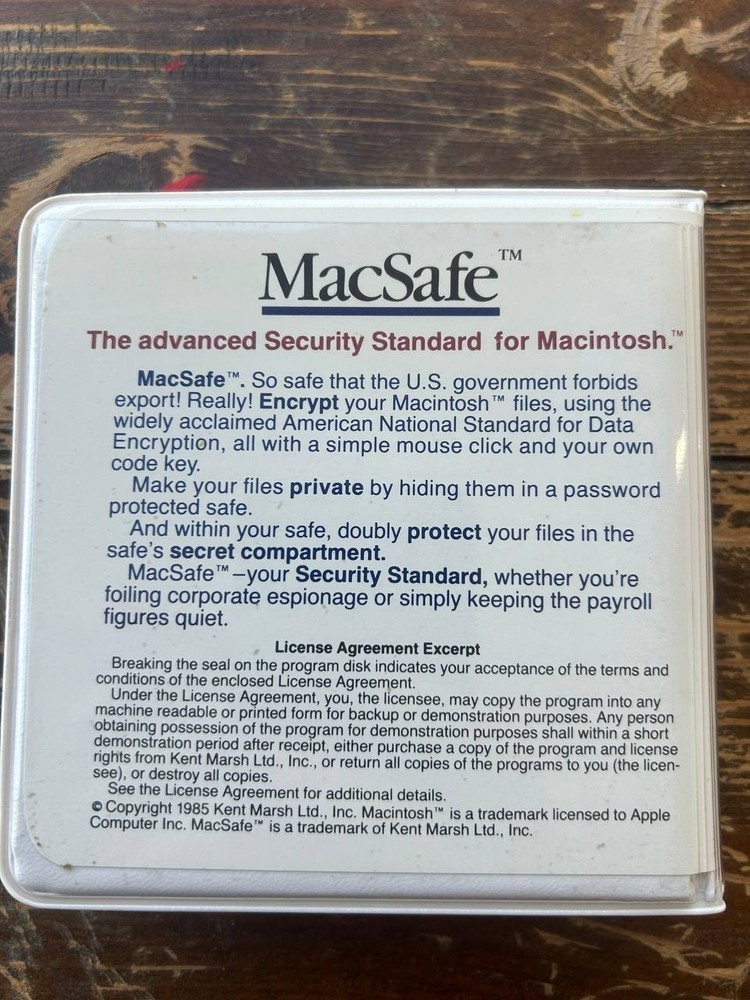 MacSafe Macintosh Security Software 3.5” Floppy Disk w/ Case & Manual