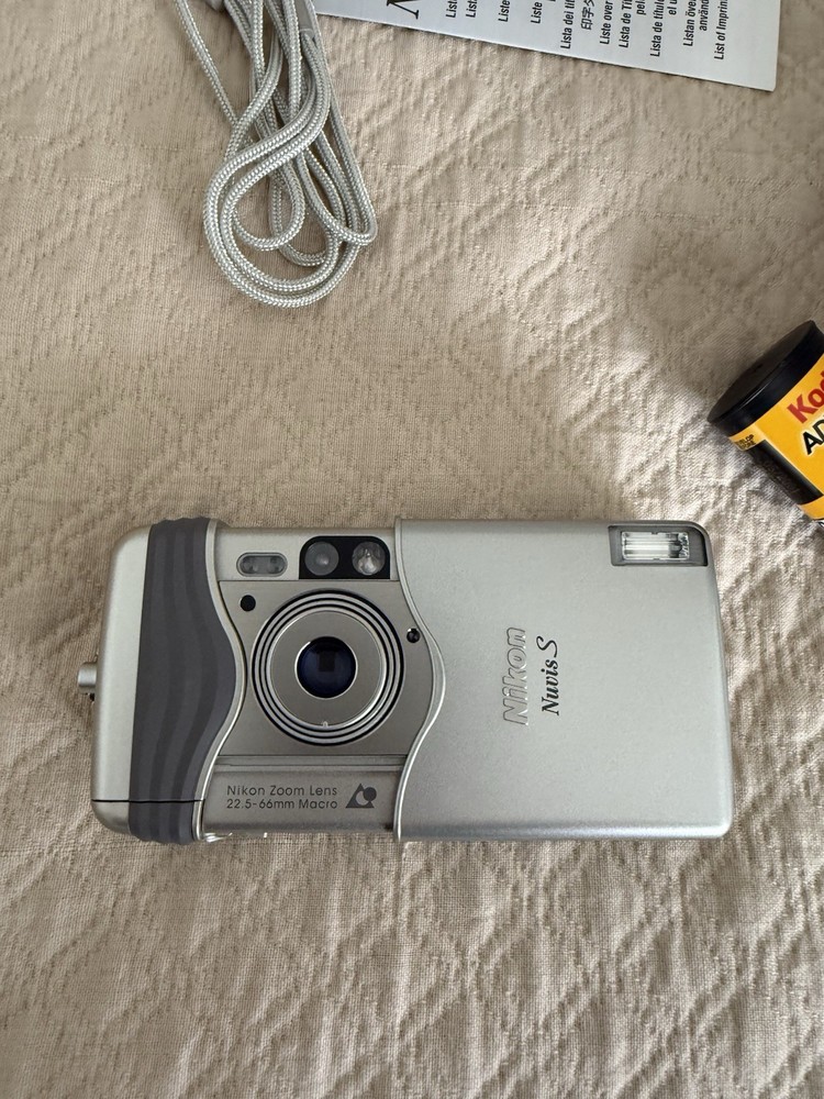 Nikon Nuvis S IX 240 Camera “Beautiful”