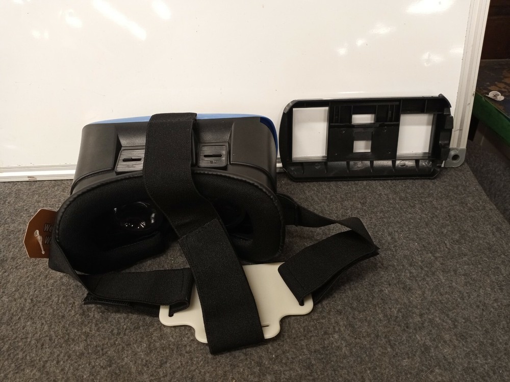 BNEXT VR Headset Compatible with iPhone & Android Phone (Blue)