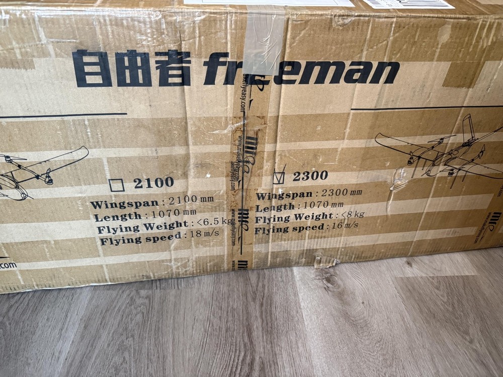 MAKEFLYEASY FREEMAN 2+2 2300MM UAV VTOL ESCs and servos included