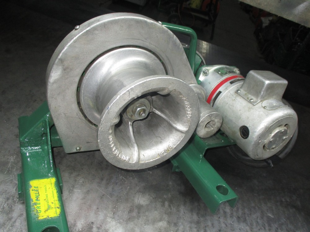 GREENLEE 640 PULLER TUGGER 4500 LBS CAPACITY