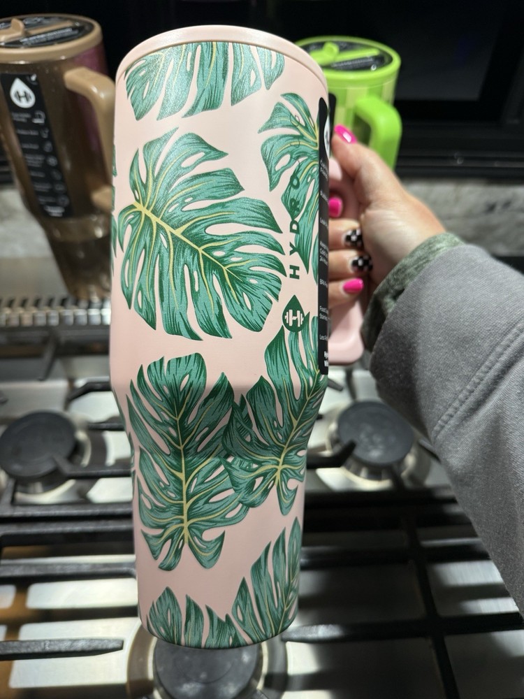 Limited Edition 40oz Monstera Leaf Hydrojug