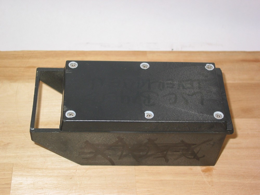 POINTER 3000 ELT EMERGENCY LOCATER TRANSMITTER
