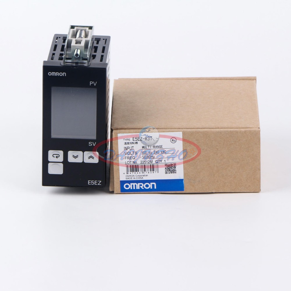1PC New Omron E5EZ-R3T 100-240VAC Temperature Controller