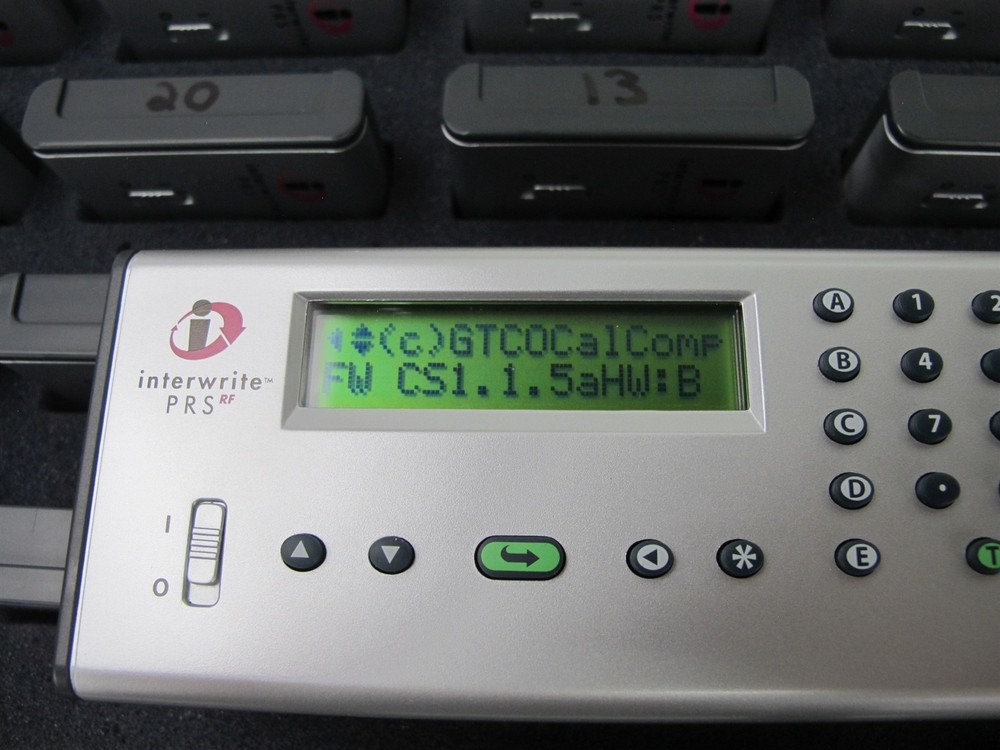 32 InterWrite PRS RF Personal Response System Student Remote R1 11-00682-01-R