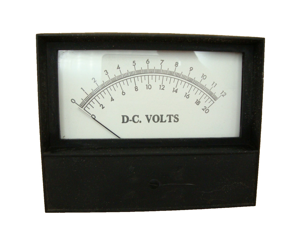 DC VOLT ANALOG METER 0 - 12 & 0 - 20    (Qty 1)