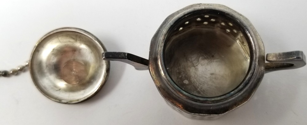 Vintage Style Tea Strainer Infuser Teapot Shape w/ Chain