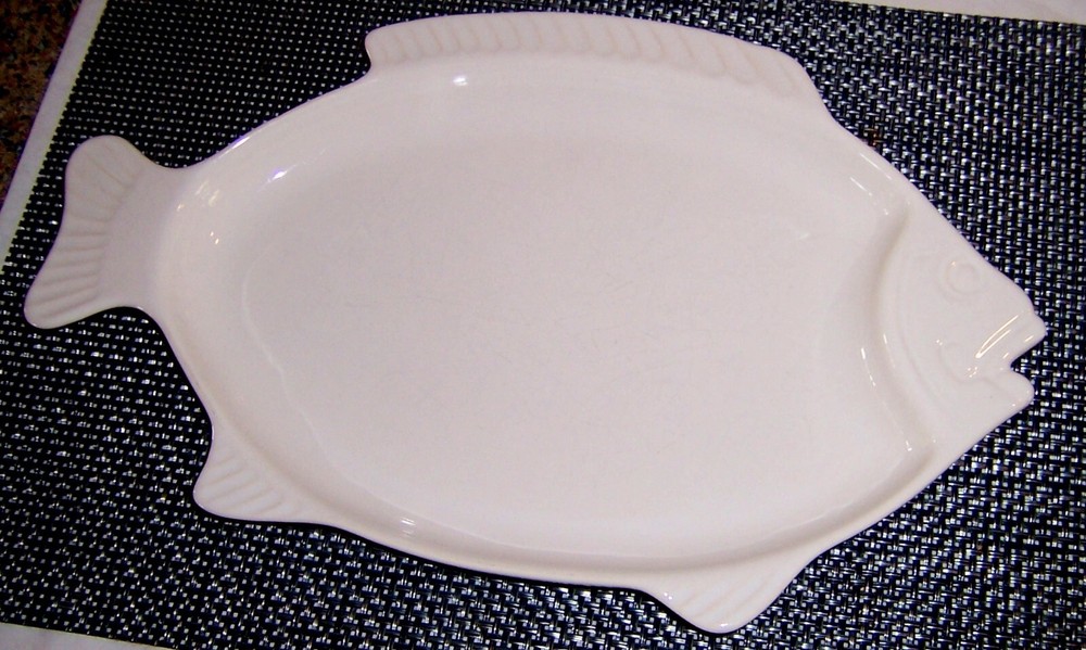 PFALTZGRAPH LARGE LONG OVAL CERAMIC FISH PLATTER NICE!