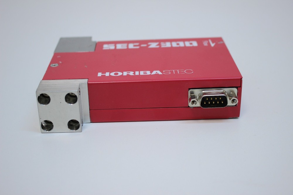 Stec SEC-Z313M Mass Flow Controller N2 300 SCCM *used working