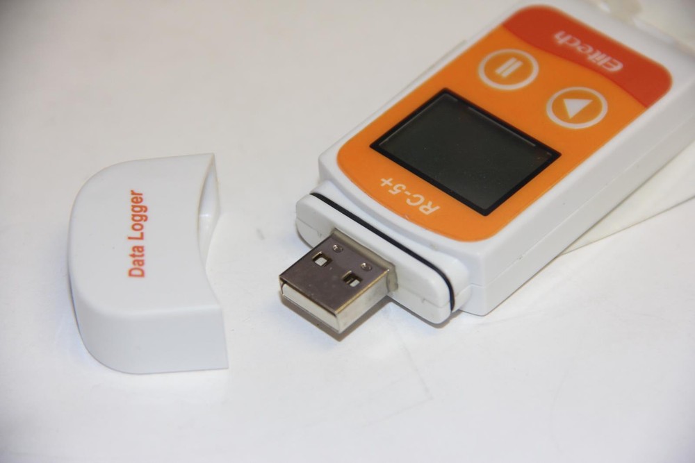 Lot of 9 ELITECH RC-5+ USB Temperature Data Loggers
