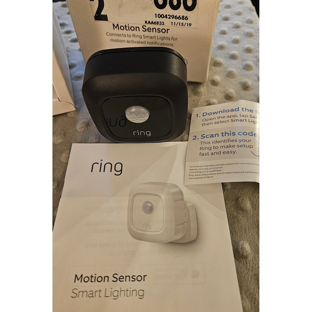 Ring Smart Lighting Spotlight White and Motion Sensor Black Bundle New Open Box