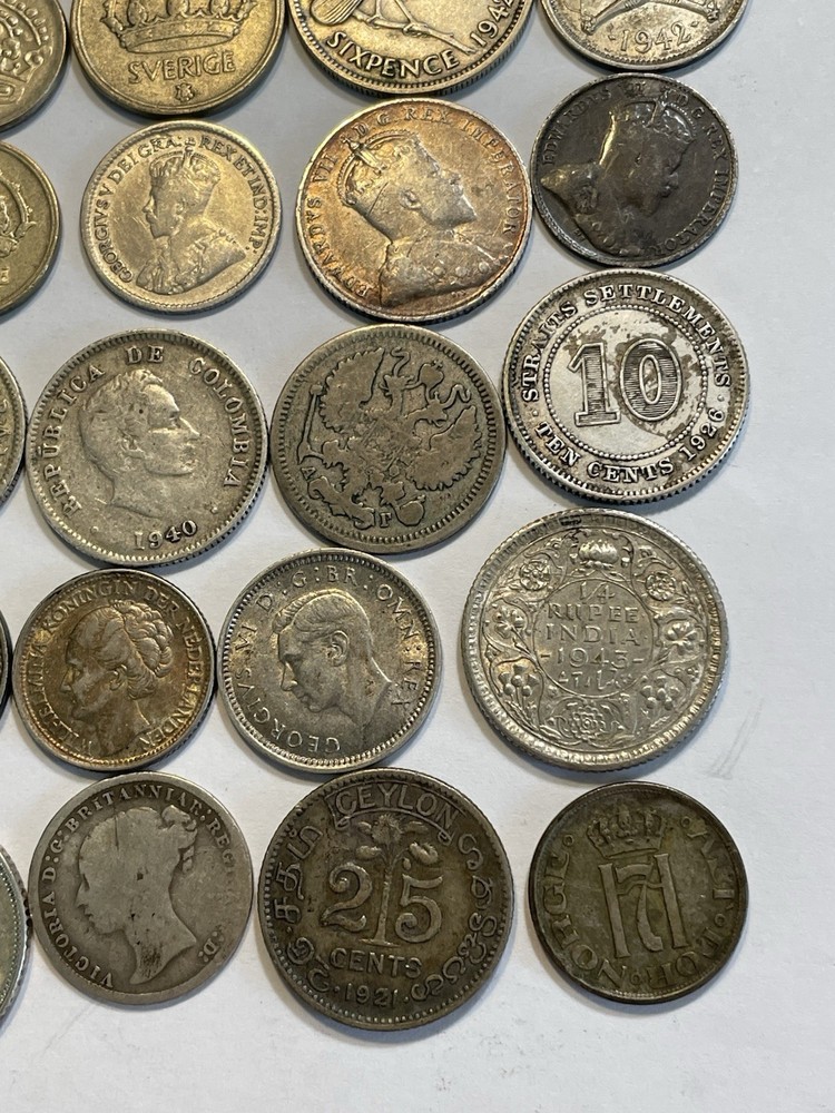 World Silver Coins - Lot 10