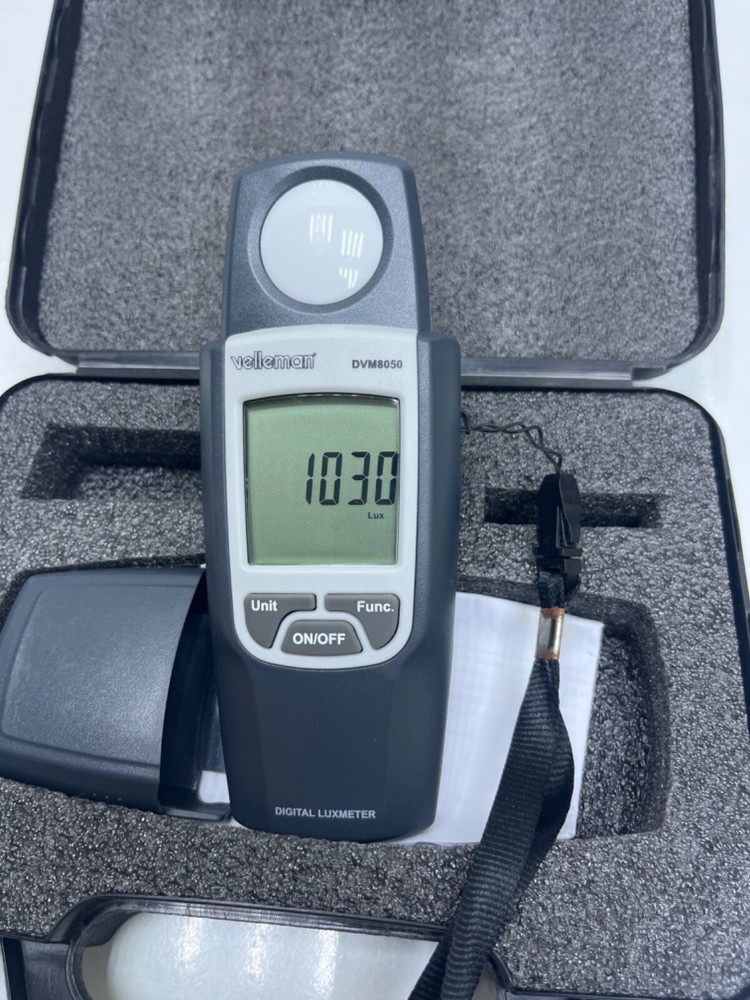 Velleman DVM8080 Decibel Meter / Sound Level Meter