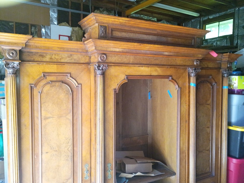 19th Century French Breakfront Armiore