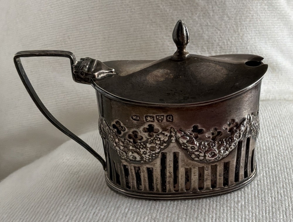 Antique Cheltenham & Co Solid Silver Salt Dip Cellar & Cobalt Insert England +