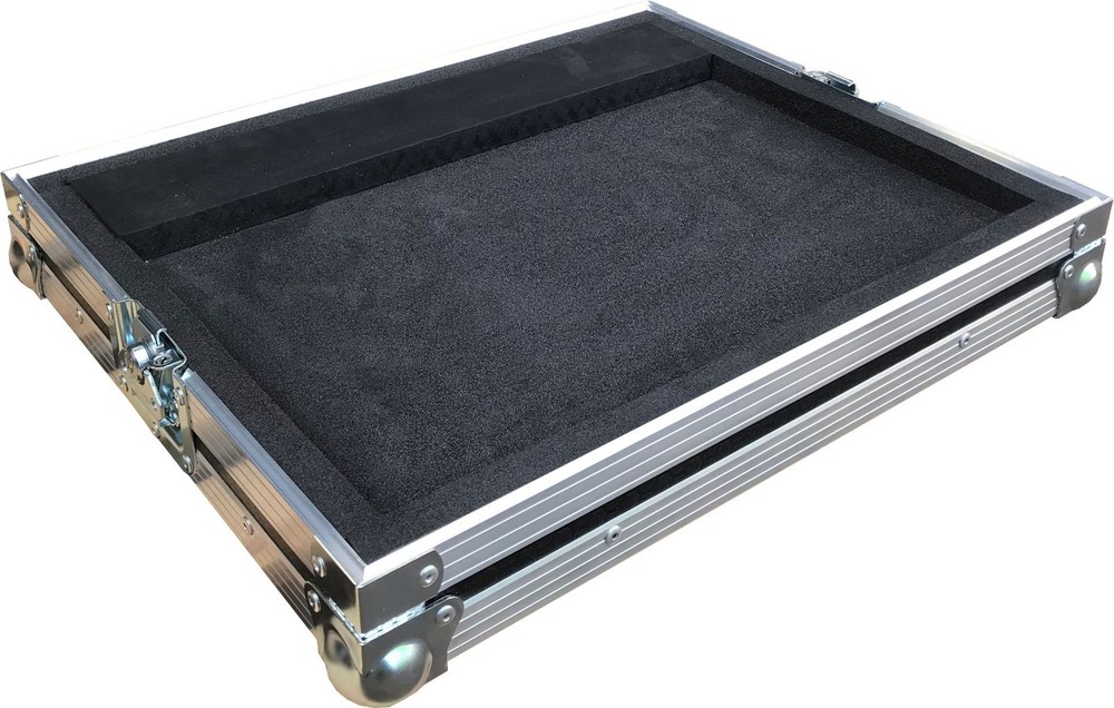 Zero 88 FLX S24 Lighting Console Swan Flight Case (Hex)