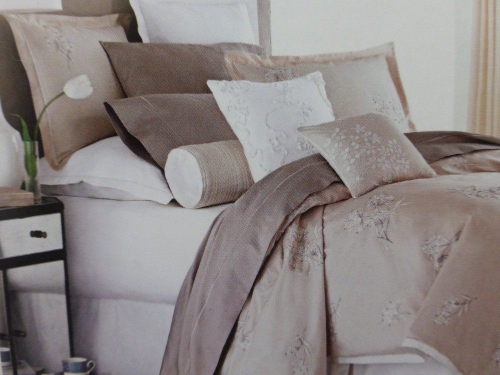 Charisma Florene Standard Shams $90 NIP