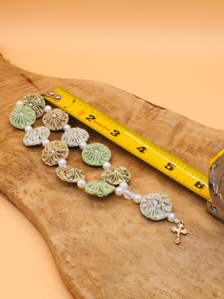 handmade rosary " fabric yoyo flower"