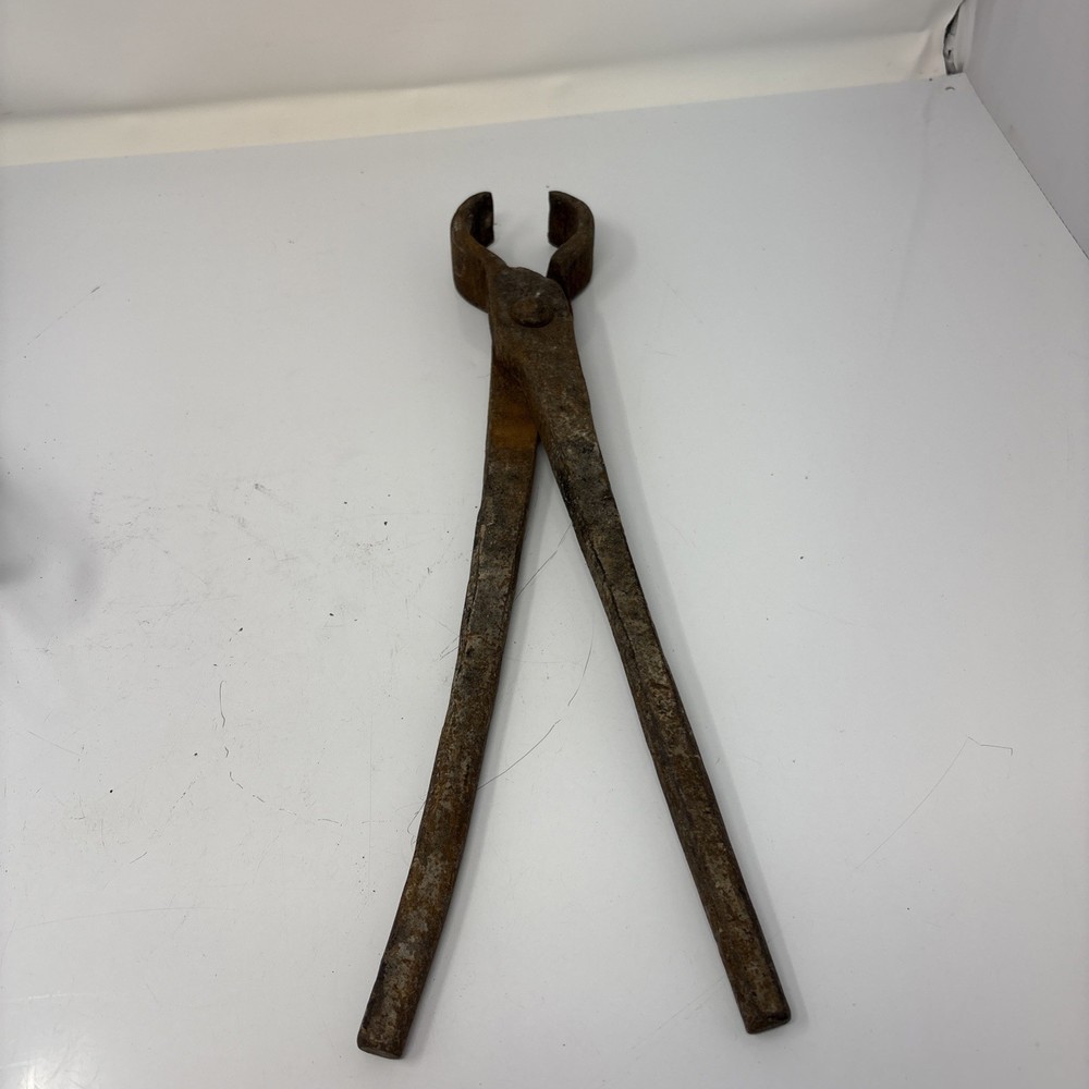 2 Blacksmith-Made Tools - Tongs & Ladle