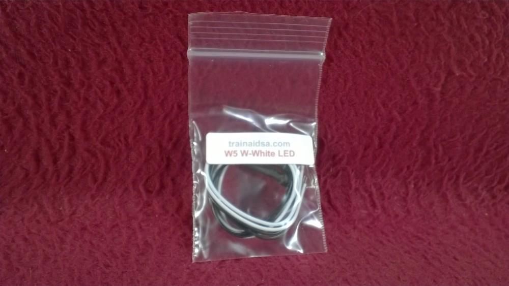 #7 W 5mm 12V DC LED LIGHT WIRED PAIR - WARM WHITE
