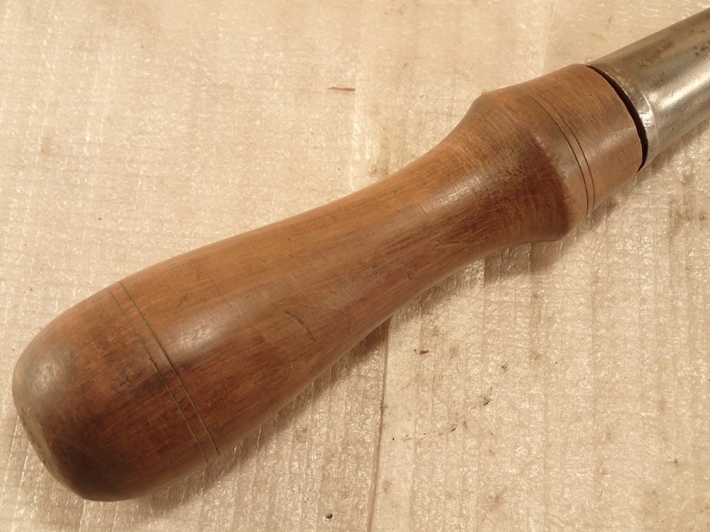 Antique JAMES SWAN Co. Carpenter Cabinetmaker 1.75" Socket Chisel