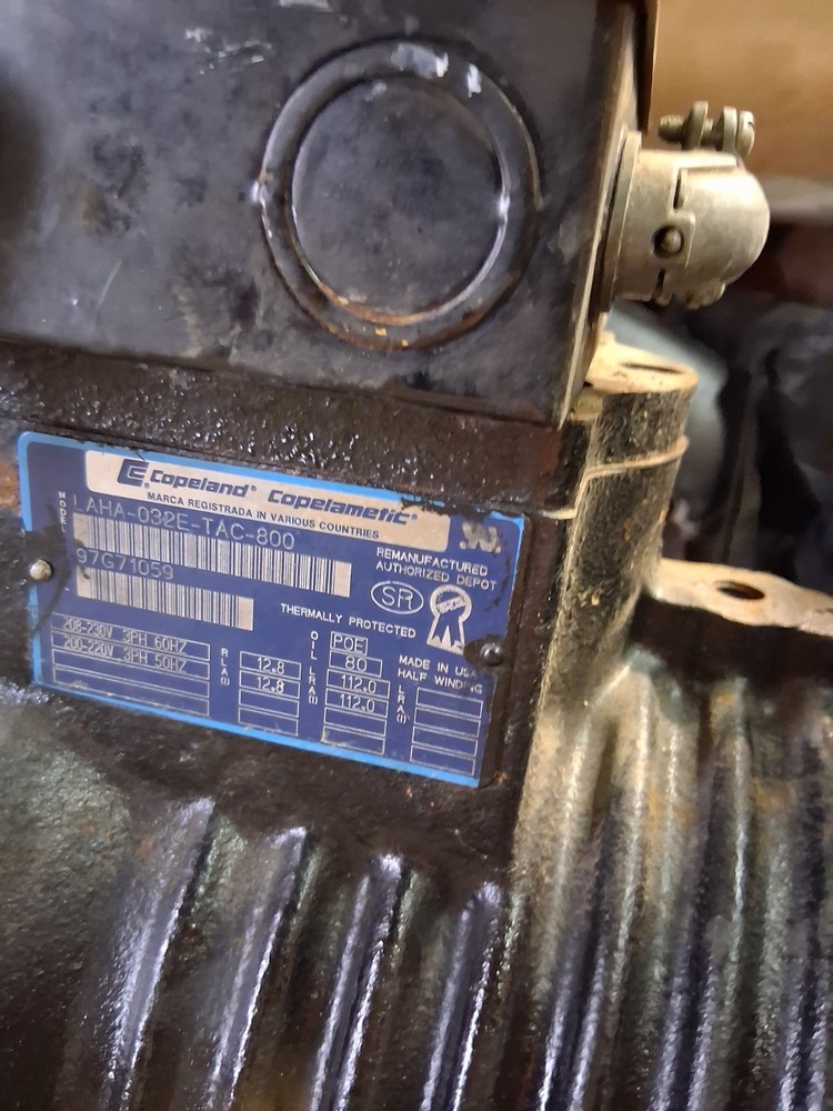 2 Copeland copelamtic compressors phase 3