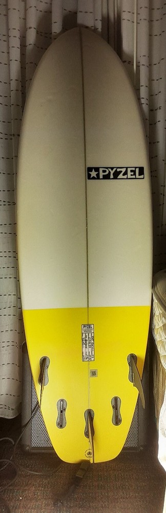 Pyzel "Rat Skull" Surfboard 5'8"