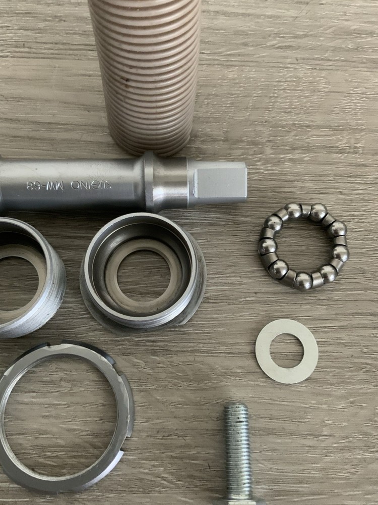 SUGINO SHIMANO BOTTOM BRACKET BRITISH THREADING 68 MM X 115 MM