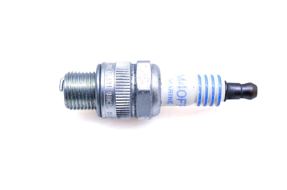 AC M40FF Spark Plug NOS