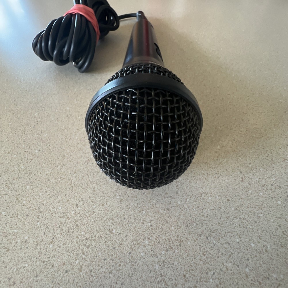 Samson R10s Dynamic Karaoke Vocal Microphone Tested