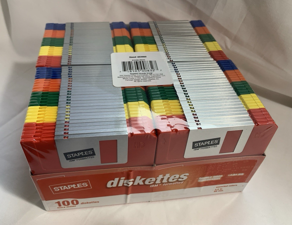 NIP- 100 Colored 3.5" Double Sided High Density Diskettes - 1.44MB - HD (IBM)