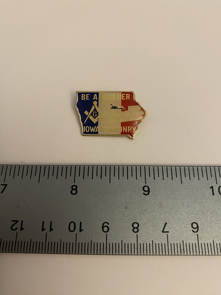 Iowa Masonry Be A Builder Lapel Pin P107