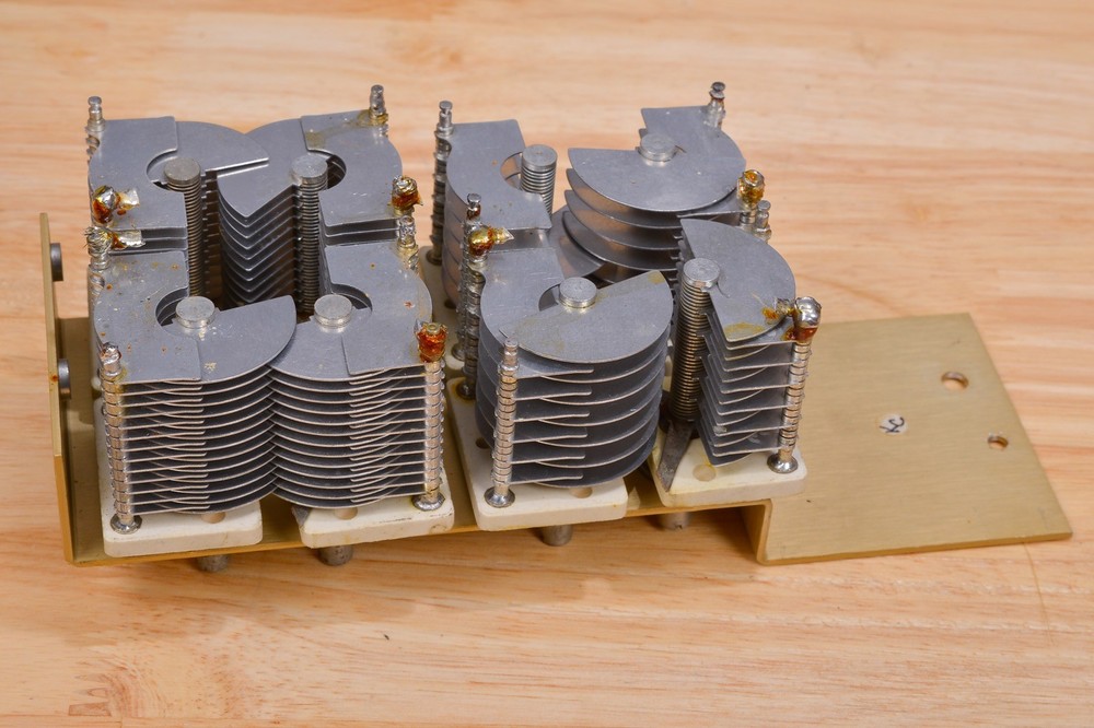 NO TUNE CAPACITOR SECTION ALPHA FOR 78 HF LINEAR AMPLIFIER