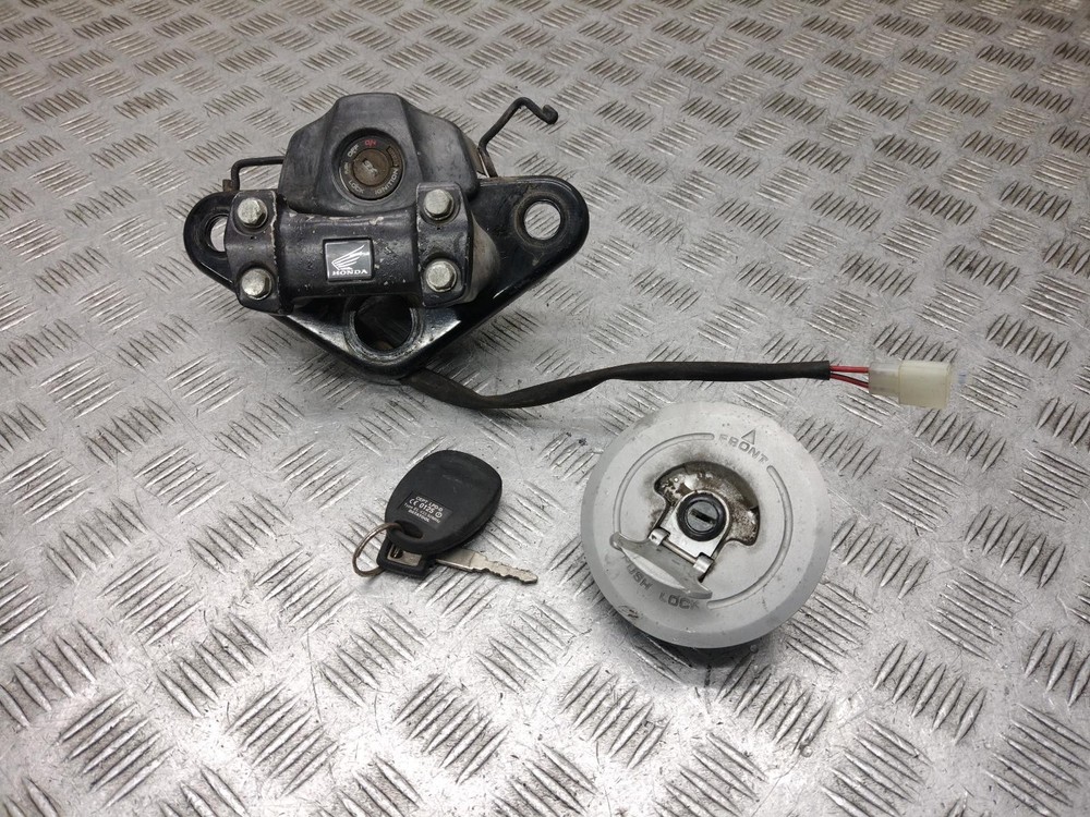 2011 HONDA CBF125 M-B LOCK SET