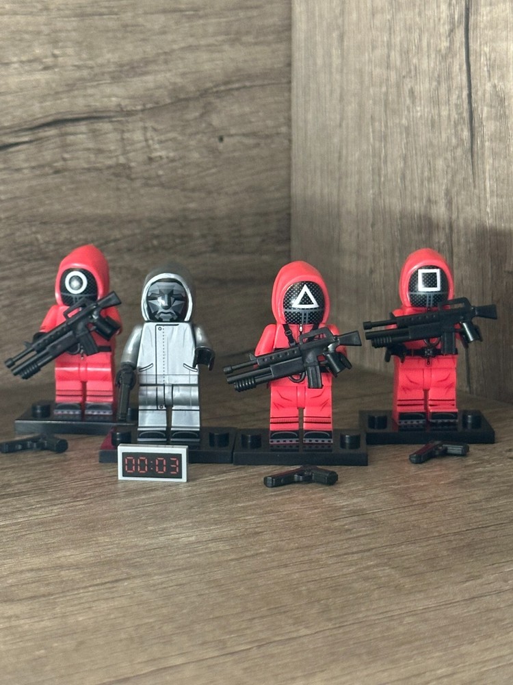 Squid Games GENERIC BRICK MOC FIGURES