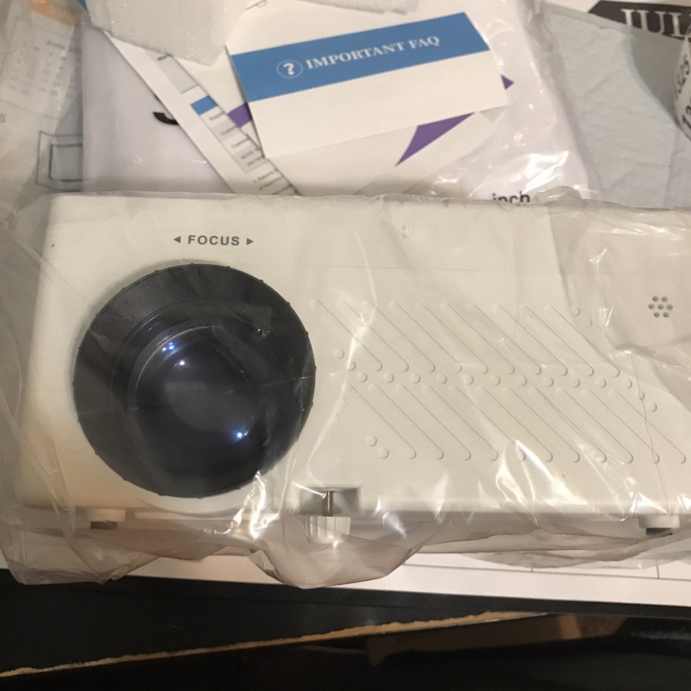Panseba 5G Wi-Fi Bluetruth Projector
