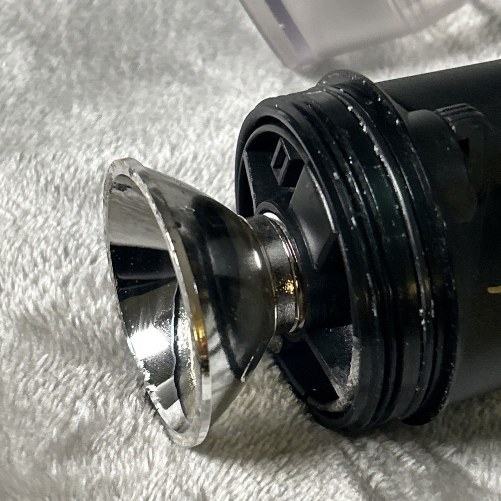 Princeton Tec 400 Dive Light Black For Parts Untested