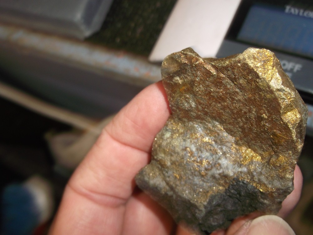 Gold, silver, copper, 133 grams samples ,ore high grade .