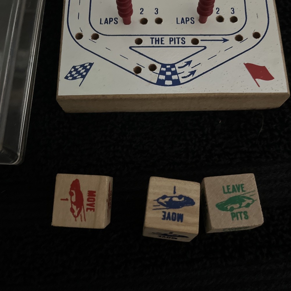 Vintage Crestline Mfg Super Speedway Peg Game