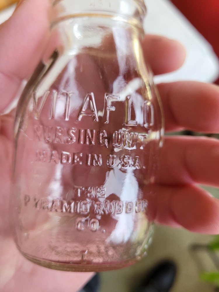 Vintage Vitaflo 4 Ounce Nursing Bottle