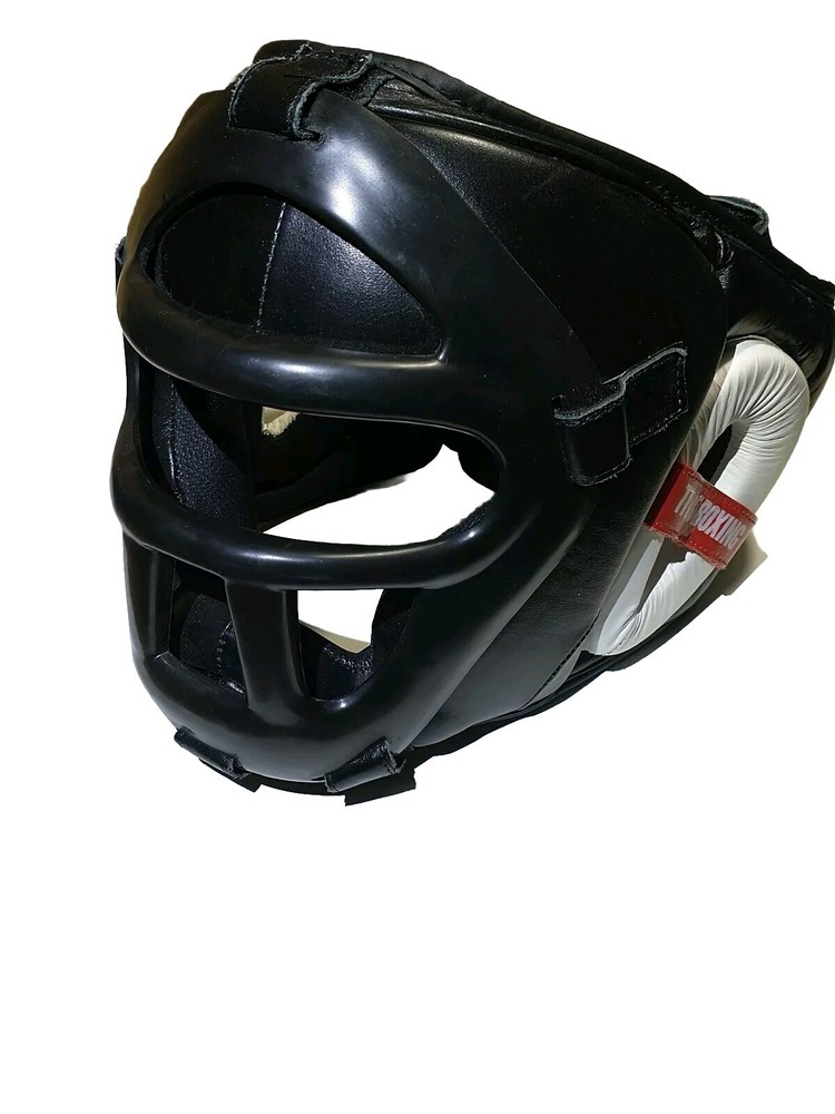 Title Boxing Headgear (Removable Facemask) No Rips. Great Condition!