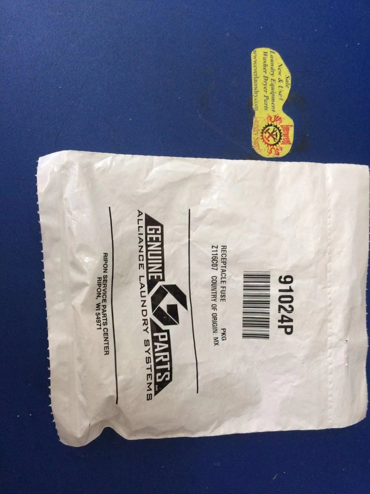 91024P Fuse Receptacle