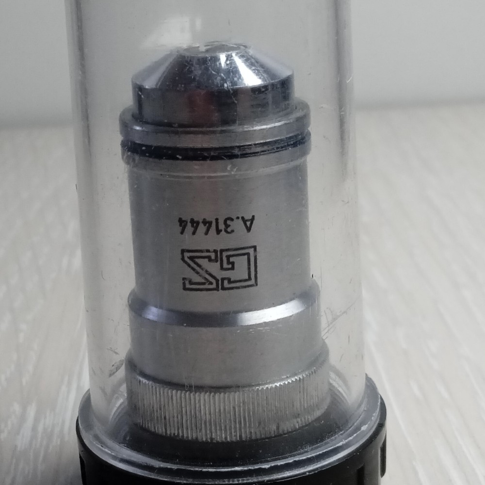 MICROSCOPE OBJECTIVE 10/0.28 PH1 160/0.16 GZ   #0186