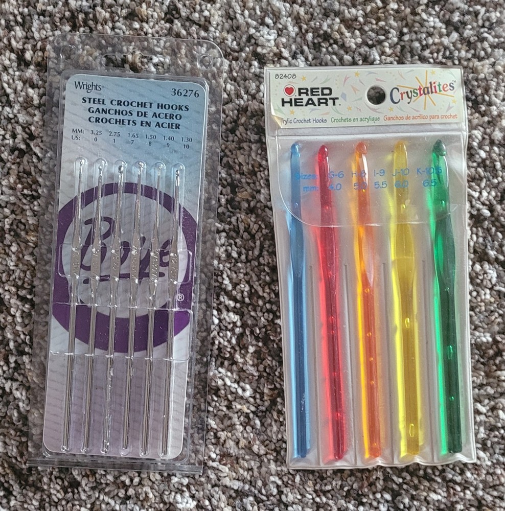 Set Of 2 (11 Total) Crochet Hooks
