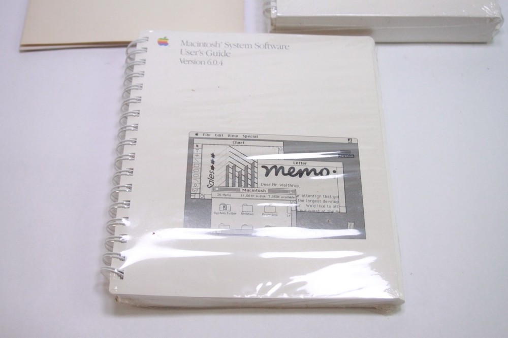 Apple Macintosh System Software Version 6.0.4 HyperCard. Program disks Use Guide