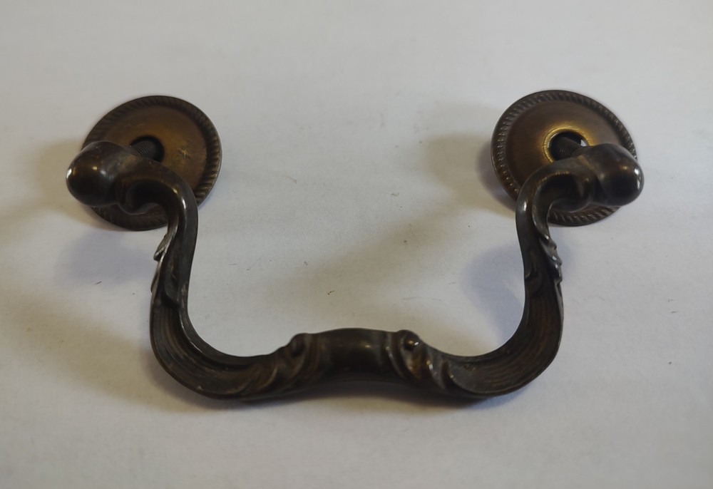 Vintage Bail Style Drawer Pull
